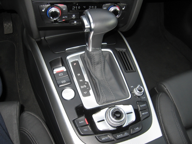 Audi A5 COUPE V6 3.0 TDI QUATTRO AVUS 245ch  acheter vendre