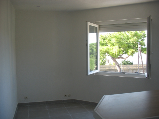 Location T2 à Canet Village acheter vendre