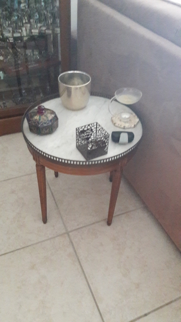 Table ronde dessus en marbre acheter vendre