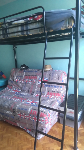 Lit mezzanine acier gris très bon état  acheter vendre