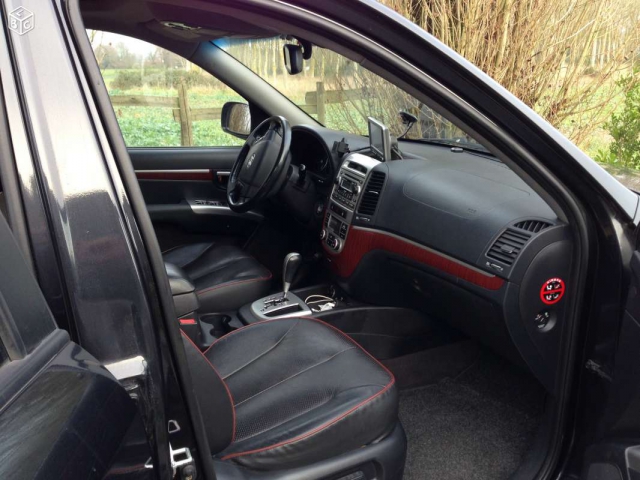 HYUNDAI SANTA FE 2 II 2.2. CRDI 150ch 4X4 4WD BOITE AUTOMATIQUE PACK DE LUXE 7 PLACES !!!  acheter vendre