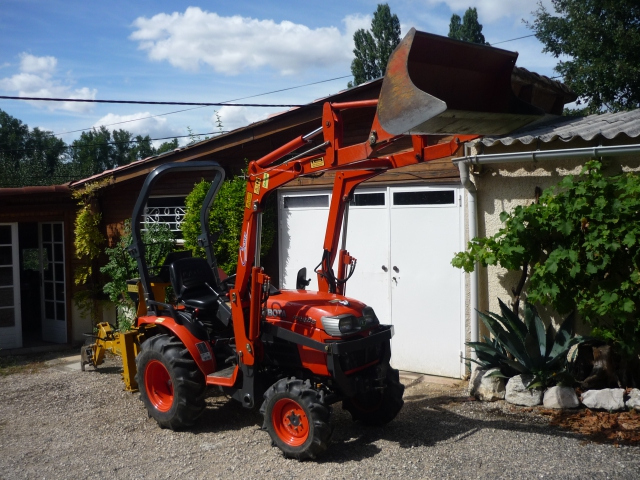 TRACTEUR KUBOTA B2230 acheter vendre