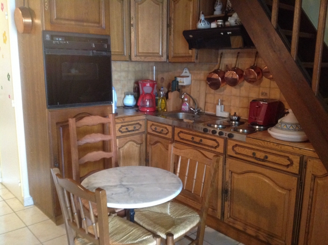 Maison dans résidence avec pisicne et tennis acheter vendre