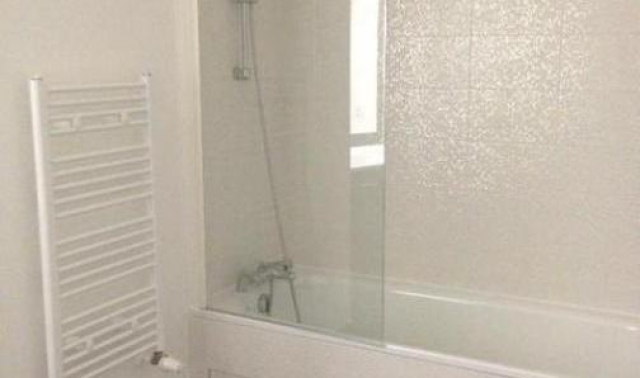 joli Appartement 3 pièce(s) 2 chambre(s) rue Willy Brandt à Clichy   acheter vendre