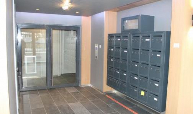 joli Appartement 3 pièce(s) 2 chambre(s) rue Willy Brandt à Clichy   acheter vendre