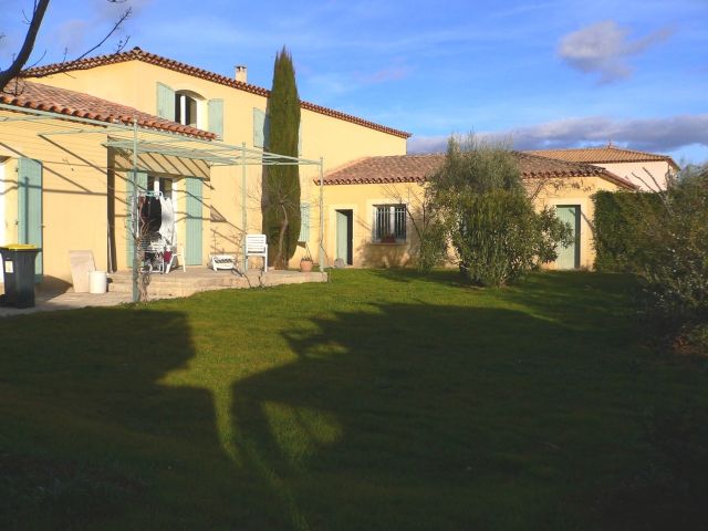 F3 meublé à Saint Just acheter vendre