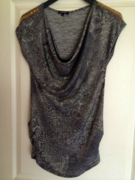 Haut Morgan avec épaules dorées taille S soit 38 acheter vendre