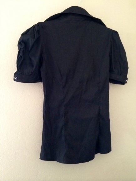 Chemisier noir manches courtes taille 1 acheter vendre