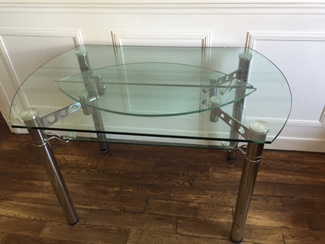 TABLE 6/8 PERSONNES EN VERRE acheter vendre