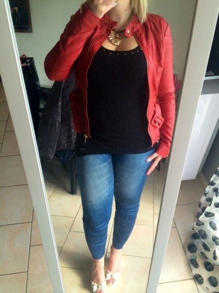 Veste rouge en simili cuir taille 1 acheter vendre