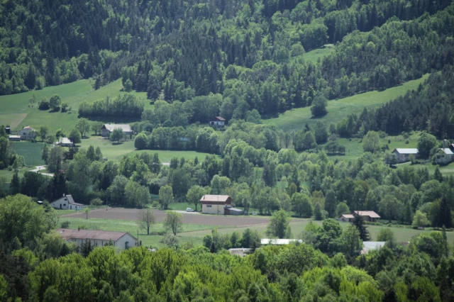 SEYNE les ALPES Terrain 600 m2 Viabilisé avec P.C. acheter vendre