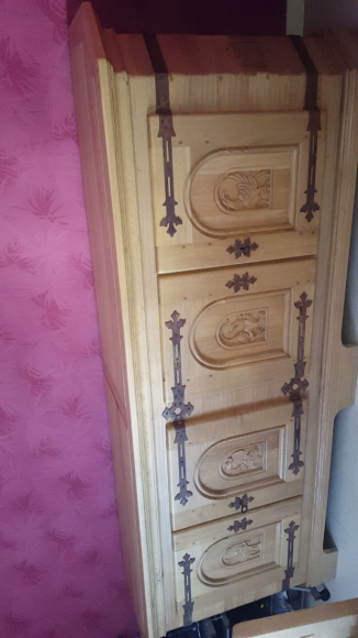 salle à mangé en parfait état achetée 6000€  acheter vendre