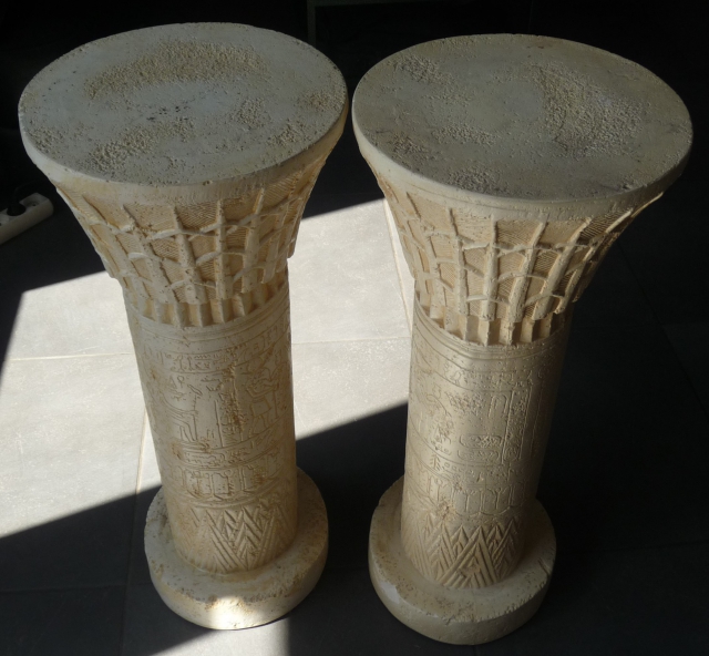 Colonnes , Sellettes en pierre acheter vendre