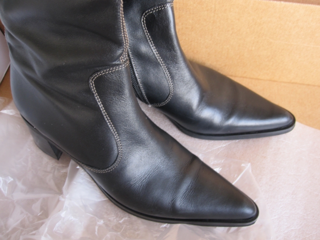 BOTTES BOX NOIR taille 36 acheter vendre