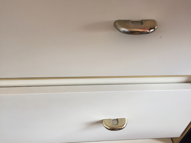 Commode laquée ivoire acheter vendre