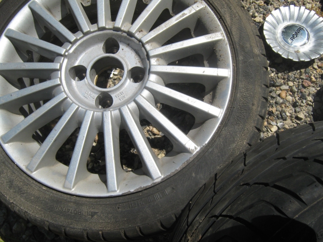 4 JANTES ALUMINIUM (RONAL) CLIO 2 PH1 acheter vendre