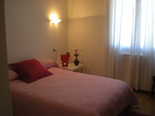 A 6 km de Figeac sur un joli parc de 3900 M maison 4 chambres avec double gararge acheter vendre