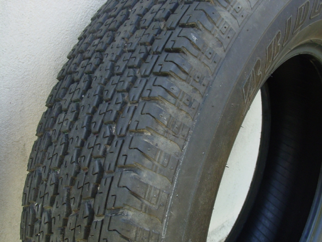 2 pneus Bridgestone Dueler H/T 225/70 r17 108s acheter vendre