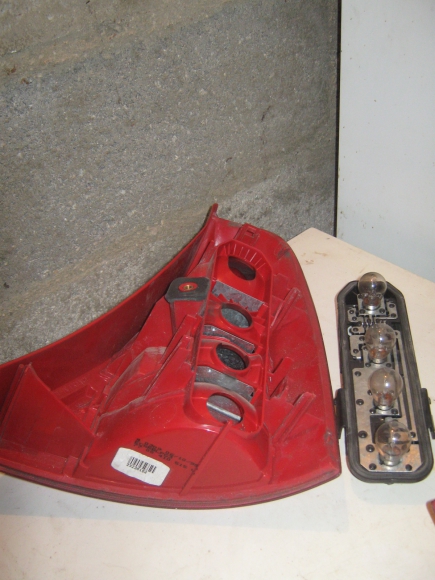 FEUX AR D et G CLIO 2 Ph1 comme Neufs acheter vendre